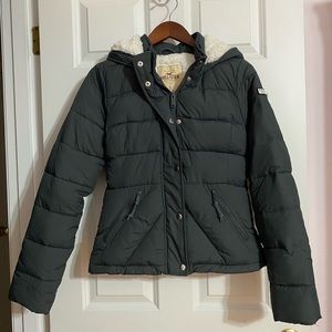 Hollister Sherpa Lined Puffer Jacket